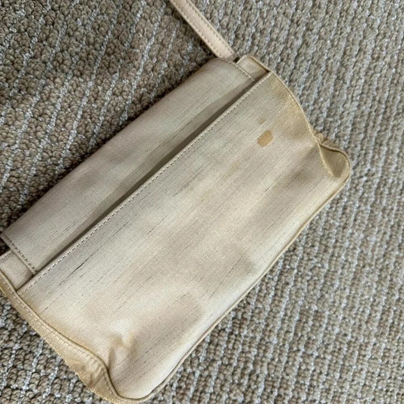 Vintage Ann Taylor Gold Satin shoulder bag - Picture 3 of 8